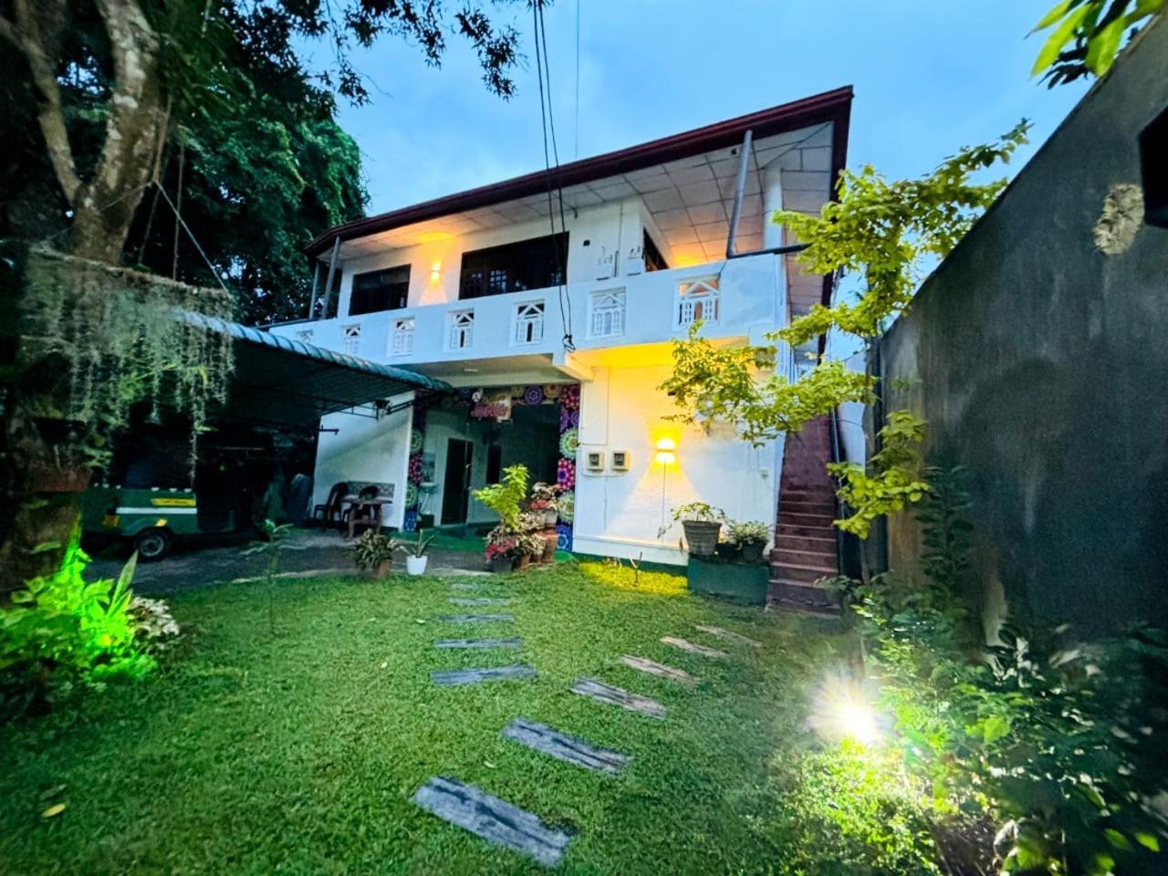 Jaya Villa - Near Airport Negombo Ngoại thất bức ảnh