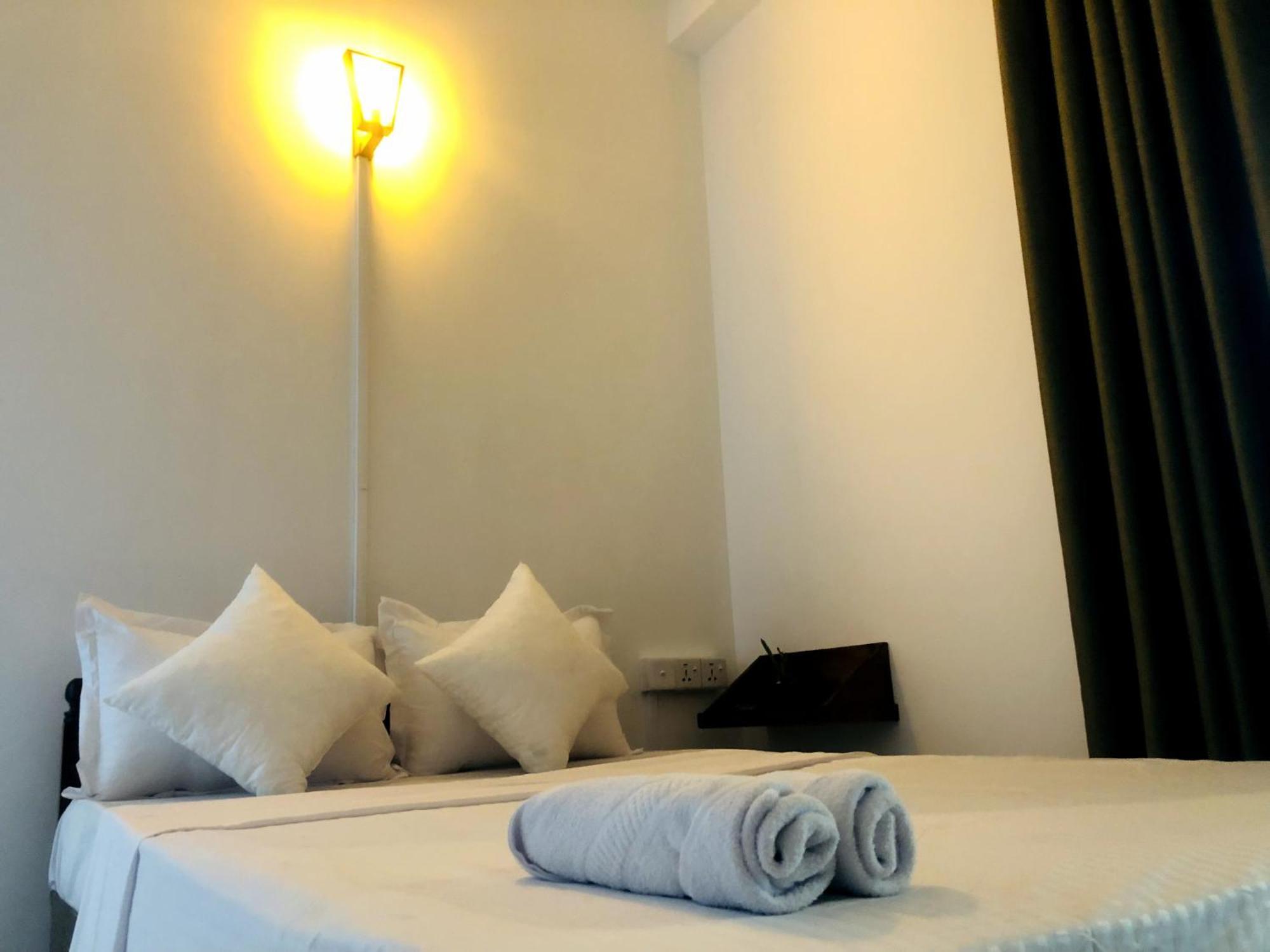 Jaya Villa - Near Airport Negombo Ngoại thất bức ảnh